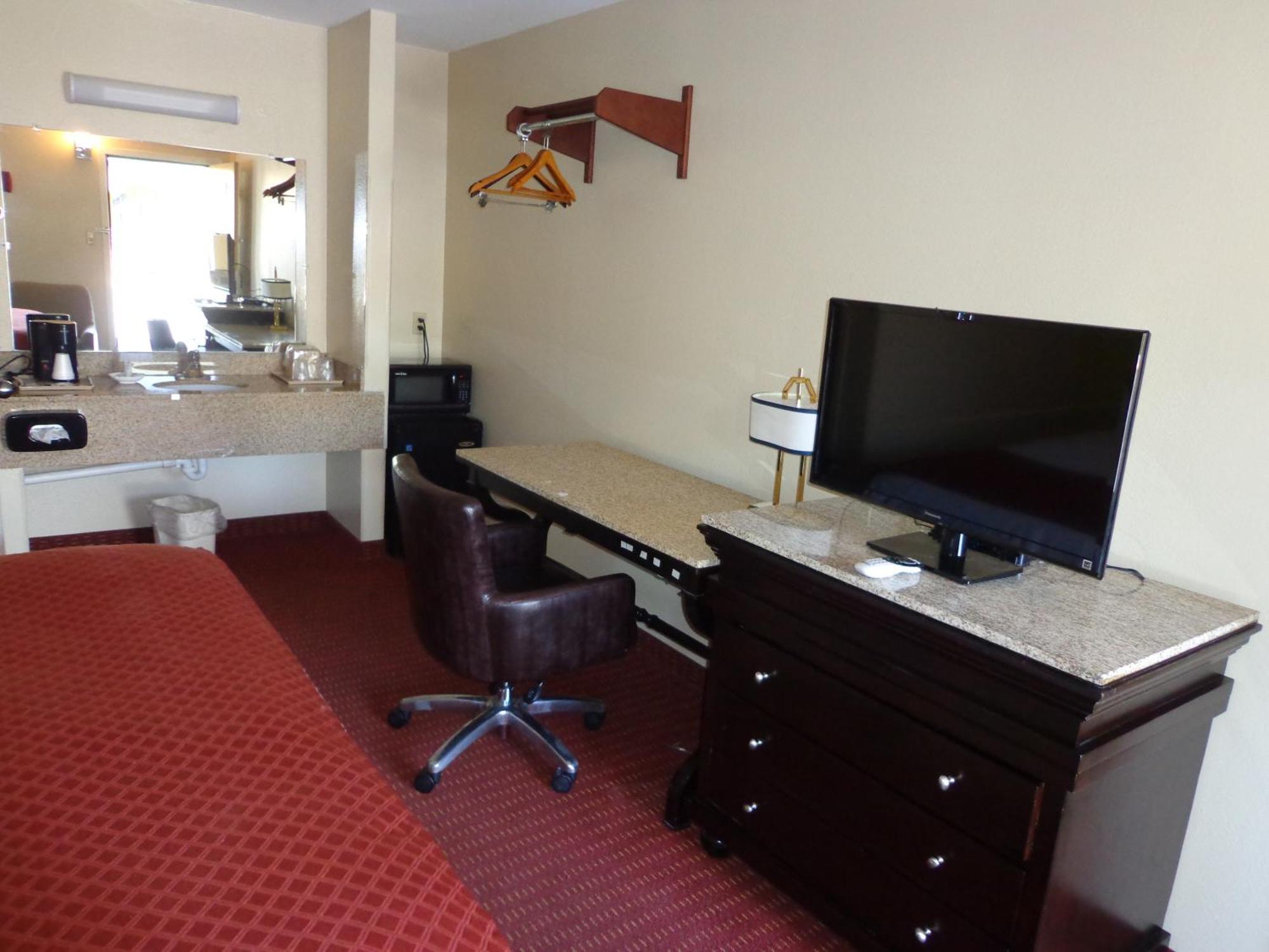 Economy Inn Express Warren Экстерьер фото
