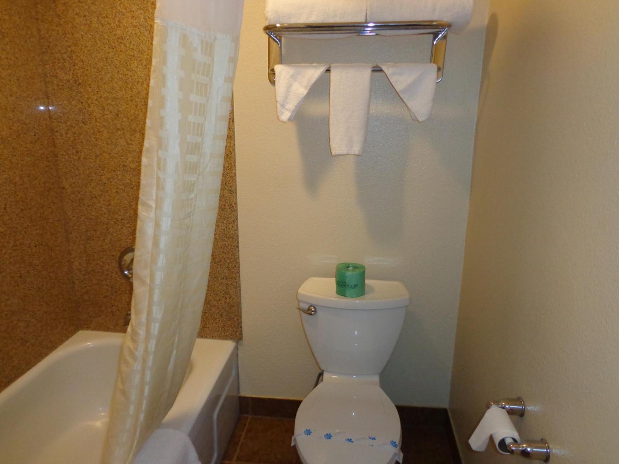 Economy Inn Express Warren Экстерьер фото