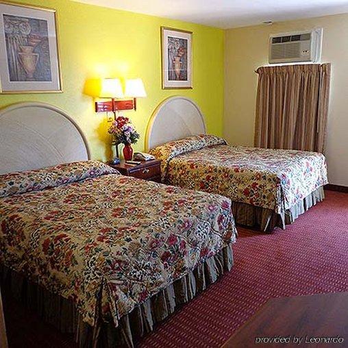 Economy Inn Express Warren Экстерьер фото